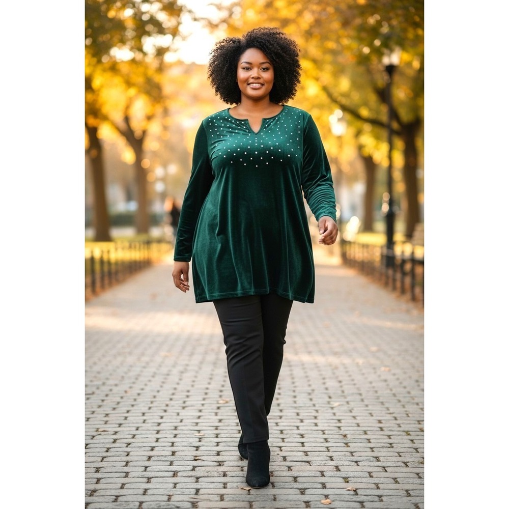 (E-143)Quacker Factory XL Green Velour Tunic Rhinestone Top Long Sleeve‎ QVC